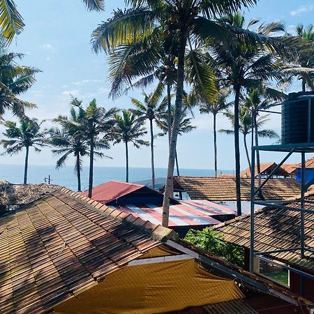 Paradise Inn Beach Resort Варкала Экстерьер фото